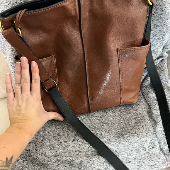 Fossil Crossbody Sachel - Picture 4 of 5
